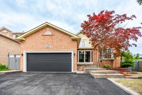 Property photo of 1357 rougemount drive, pickering, ON l1v 1n2