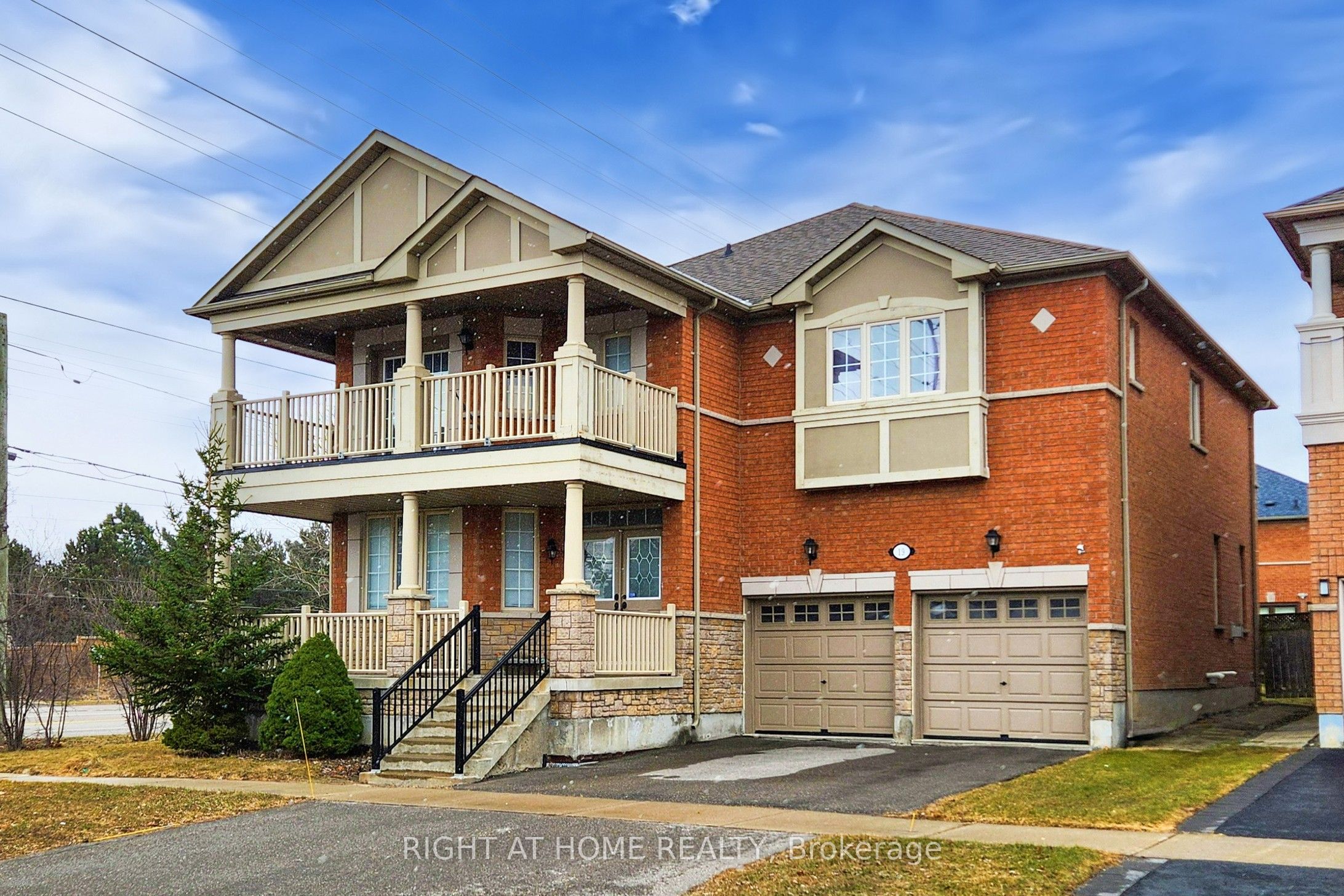 19 Robert Grundy Road