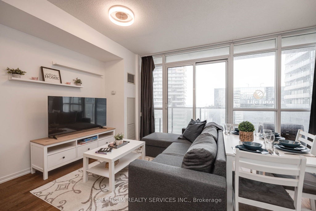 Photo of 65 Bremner Boulevard #4511, Toronto, ON M5J 0A6 (MLS # C13731386)