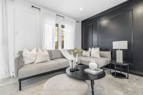 1270 Gainsborough Drive 9 Oakville ON L6H 2L2