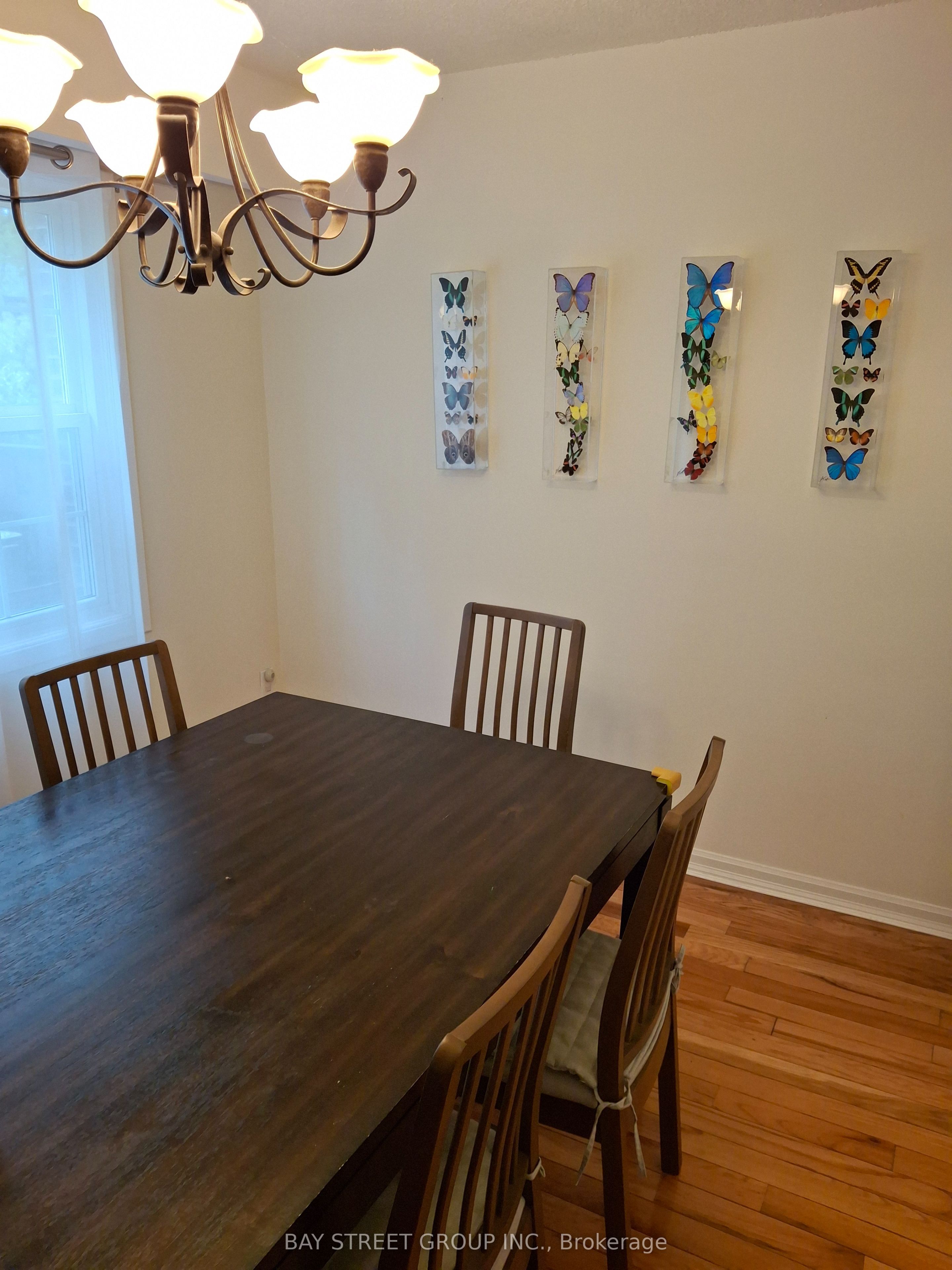 2120 Rathburn Road E 127