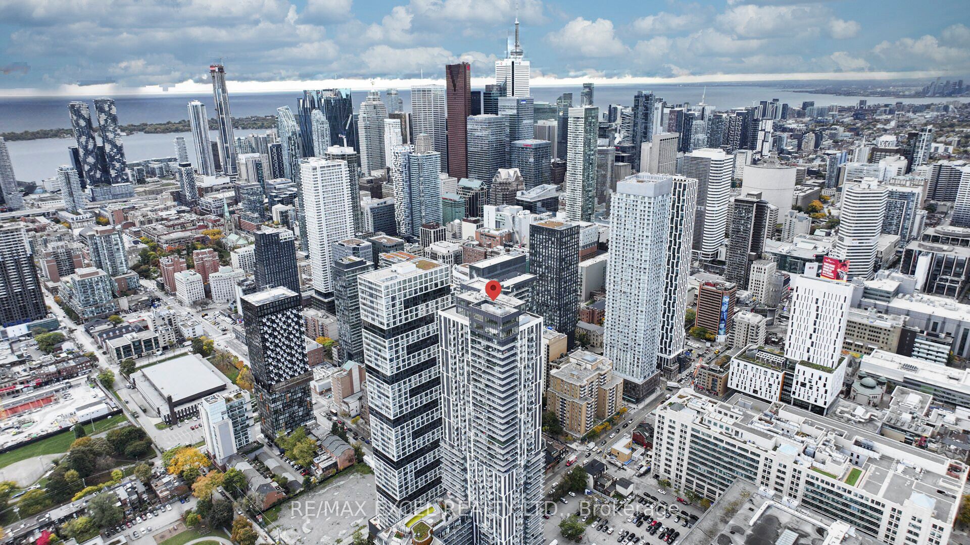 251 Javis St Street W 740