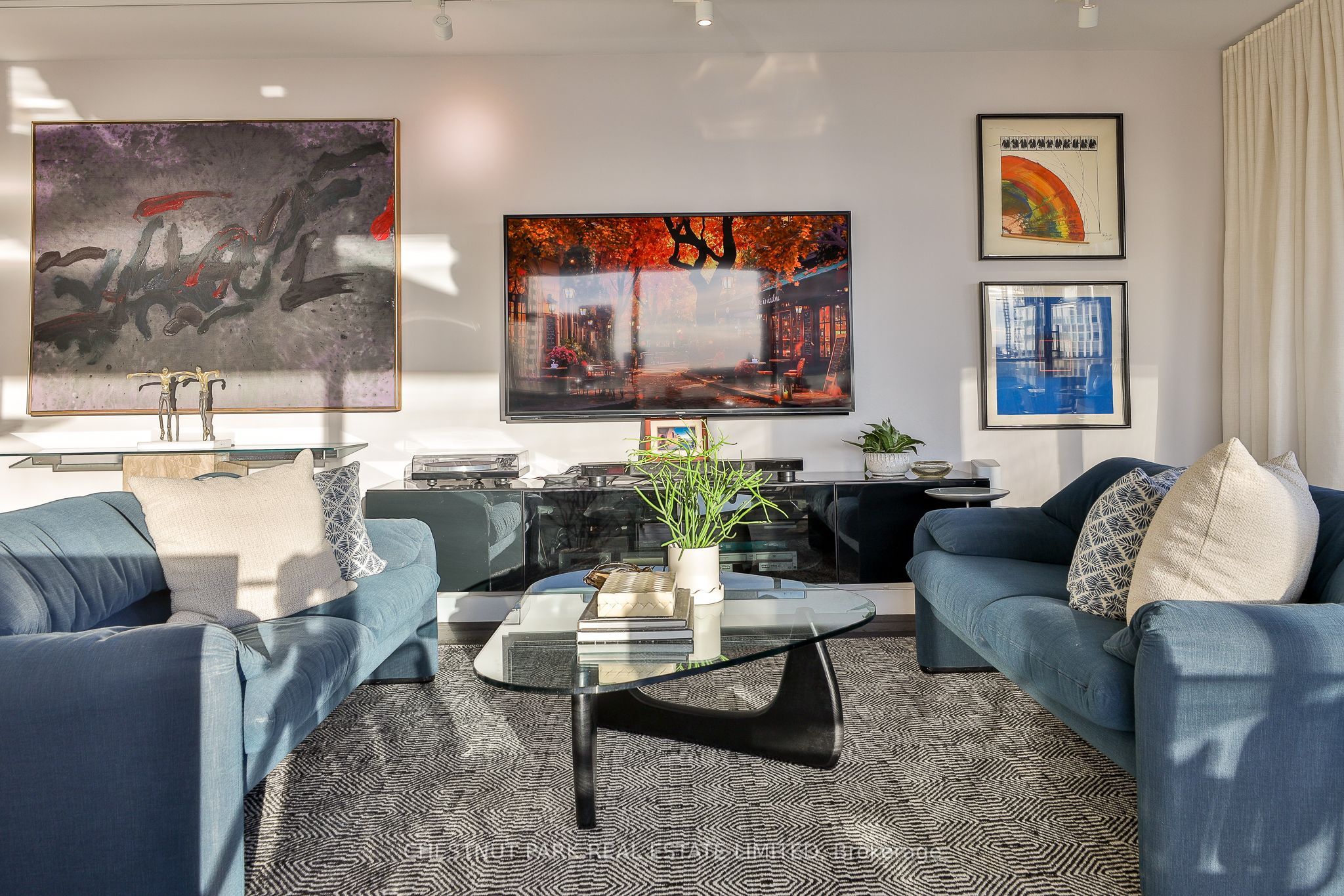 20 Avoca Avenue 1406