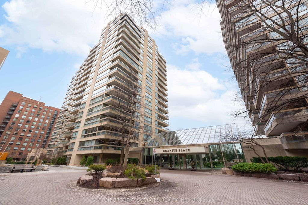Photo of 61 St Clair Avenue W #1602, Toronto, ON M4V 2Y8 (MLS # C12876076)