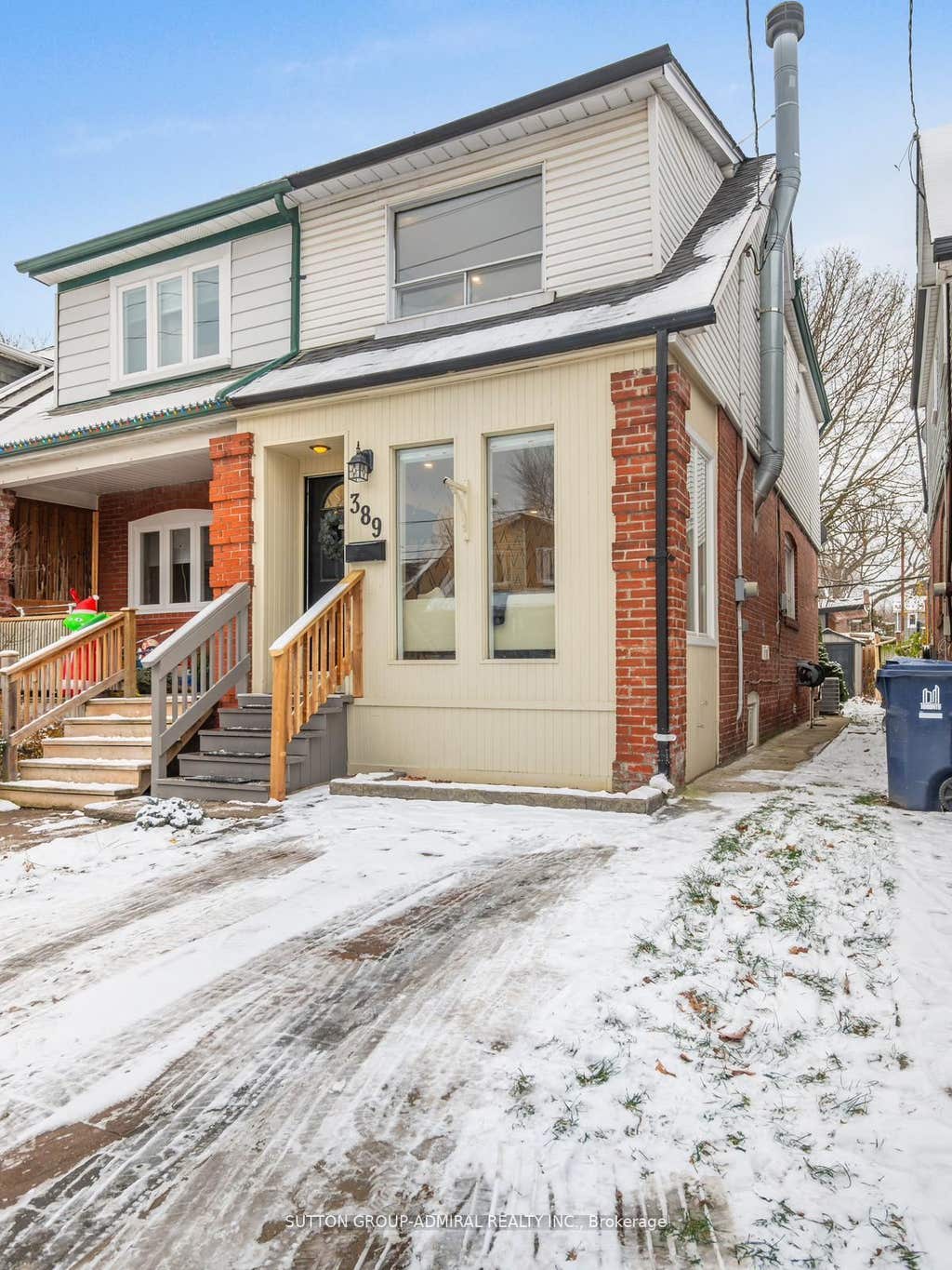 Photo of 389 Davisville Avenue, Toronto, ON M4S 1H4 (MLS # C13630382)