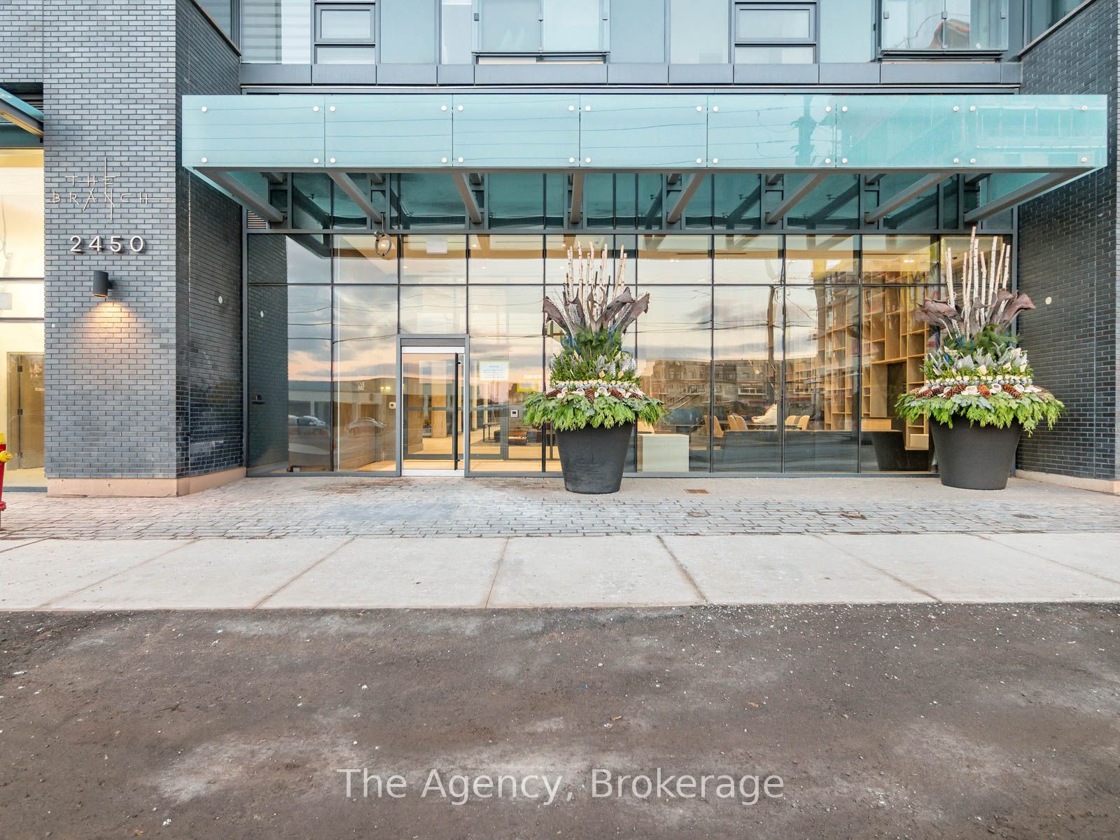 2450 Old Bronte Road 339