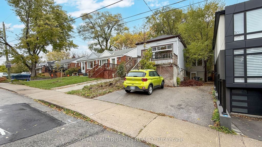 Photo of 143 Kalmar Avenue, Toronto, ON M1N 3G6 (MLS # E12653920)