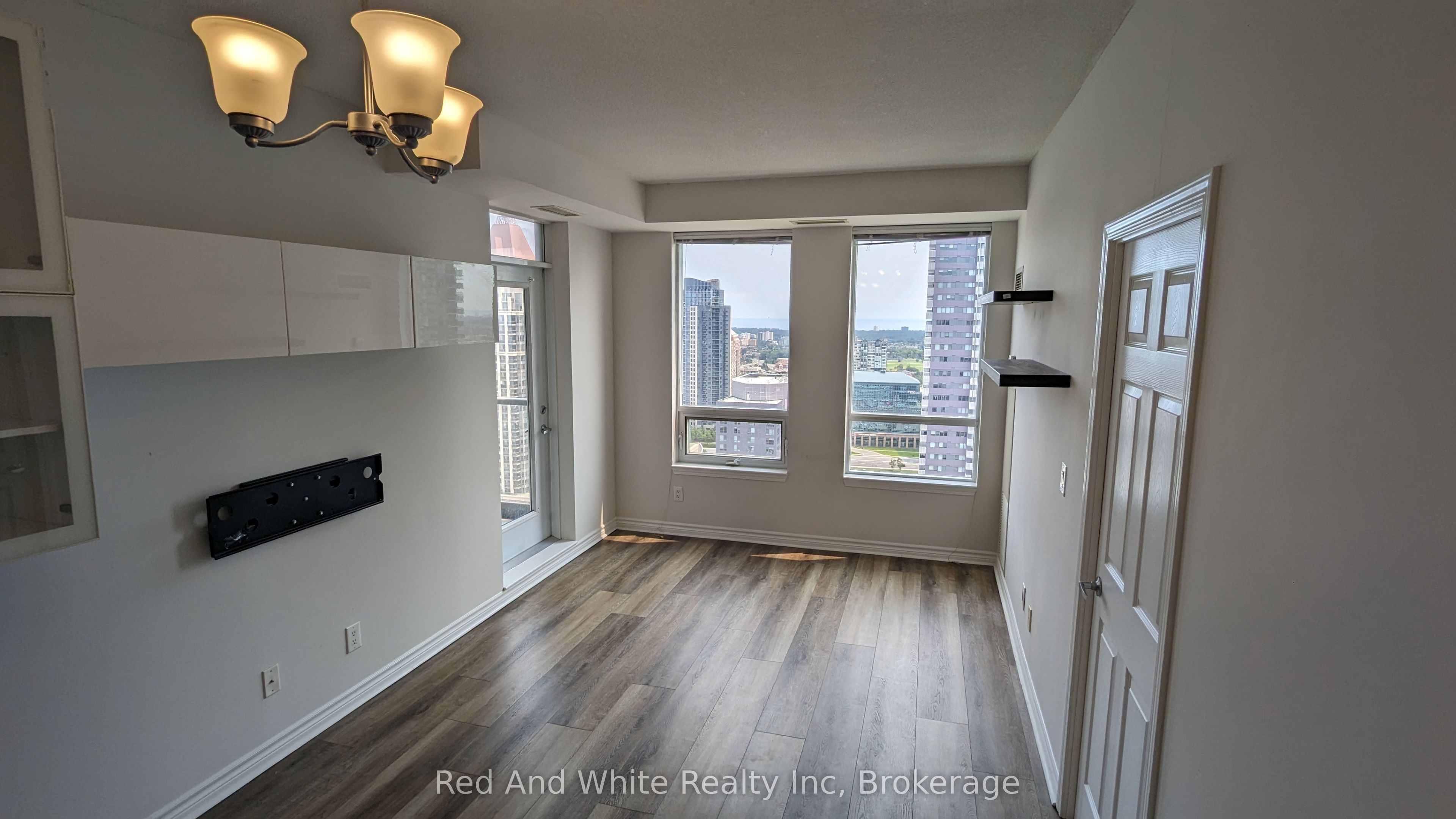388 Prince Of Wales Drive 2601
