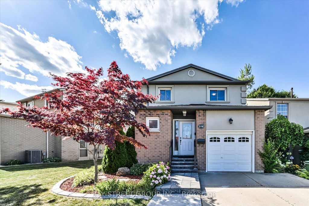 Photo of 378 East 24th Street, Hamilton, ON L8V 4V2 (MLS # X12752080)