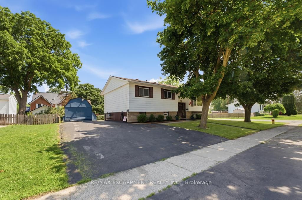 Photo 1 of 25 — 42 Jane Street, Haldimand, ON N0A 1H0