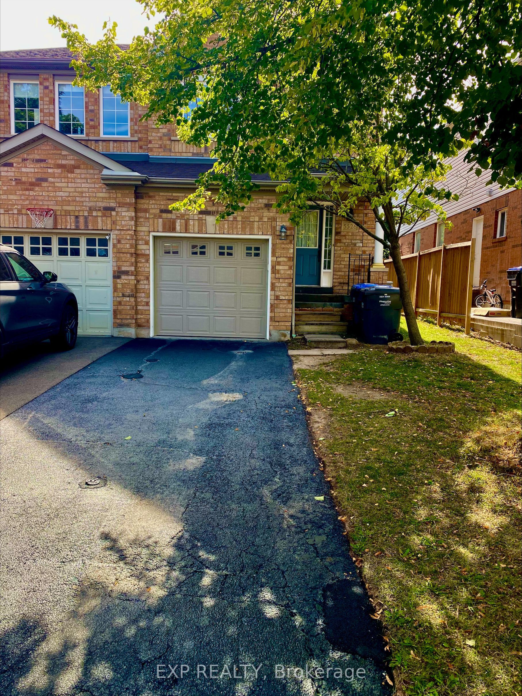 5526 Creditrise Place