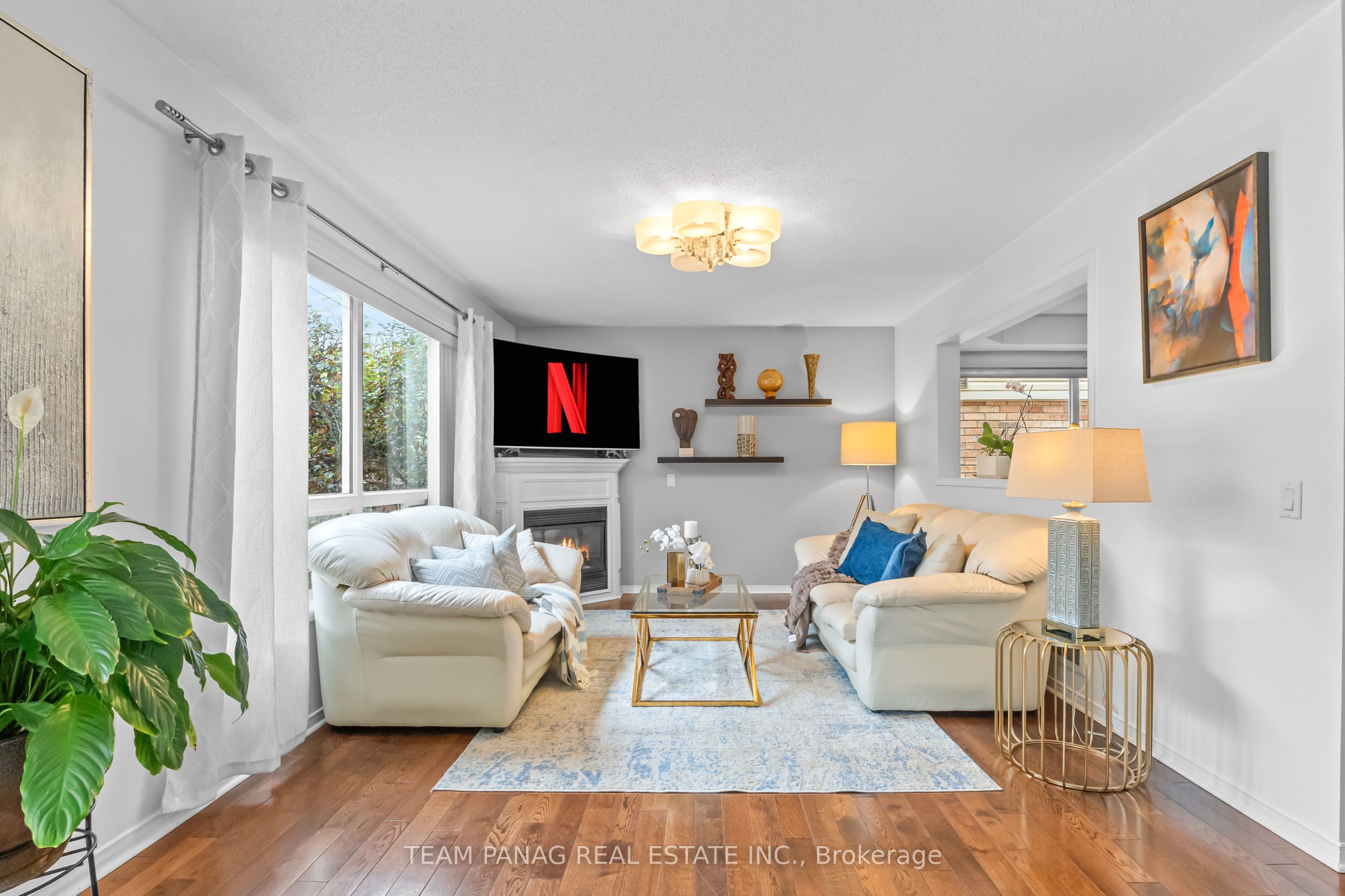 28 Charleswood Circle