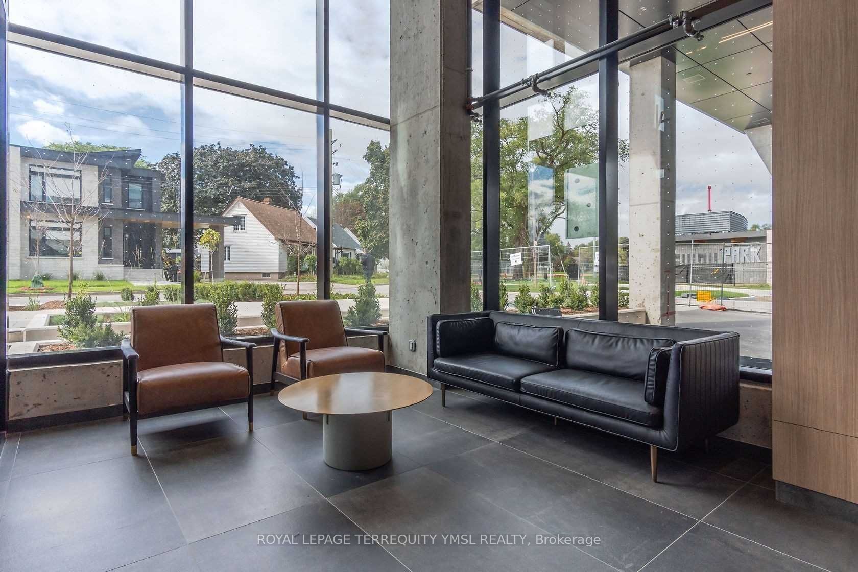 7 Smith Crescent 816