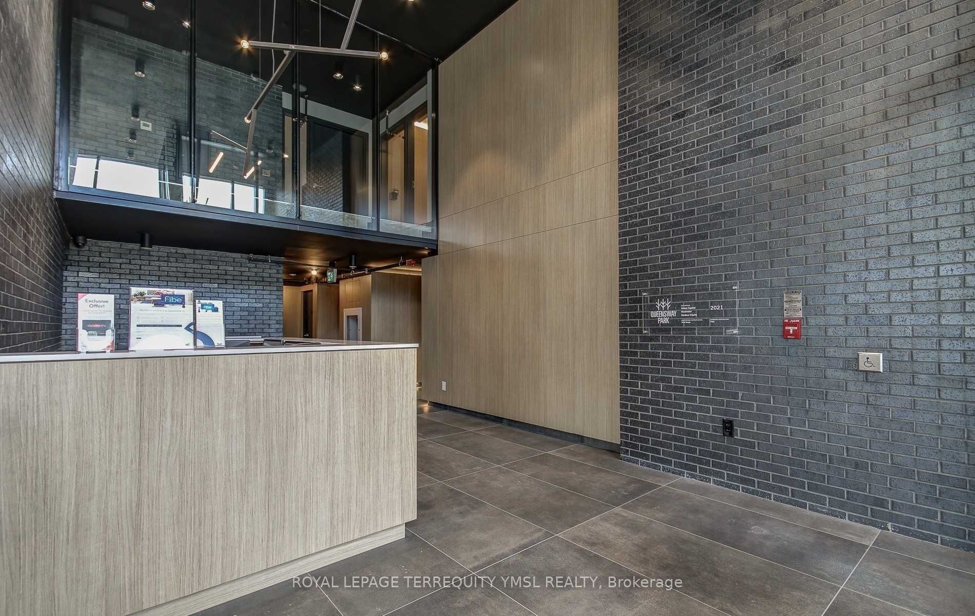 7 Smith Crescent 816