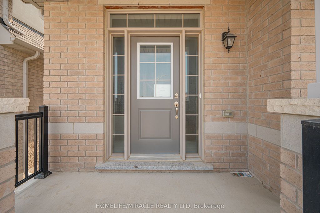 Photo of 1155 Cole Street, Innisfil, ON L9S 0R3 (MLS # N12650788)