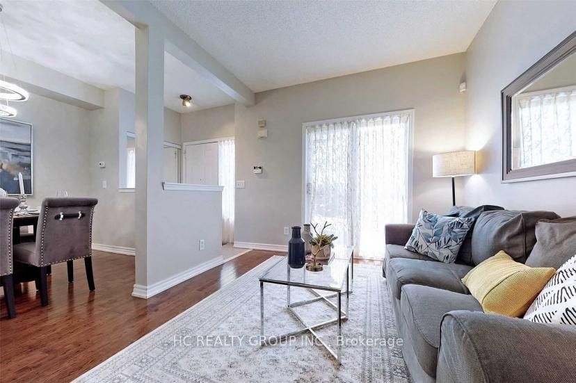 16 Cox Boulevard 11
