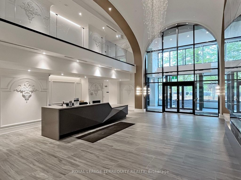 Photo of 8 Cedarland Drive #701, Markham, ON L6G 0H4 (MLS # N13032708)