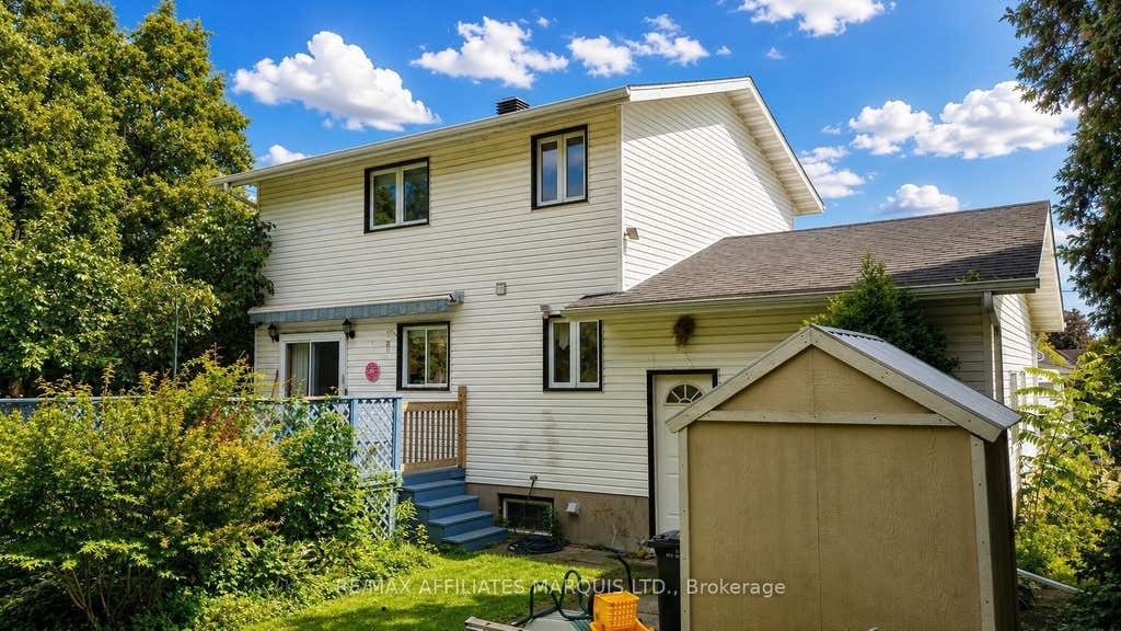 Photo of 917 Queen Street, Cornwall, ON K6J 1P3 (MLS # X13705102)