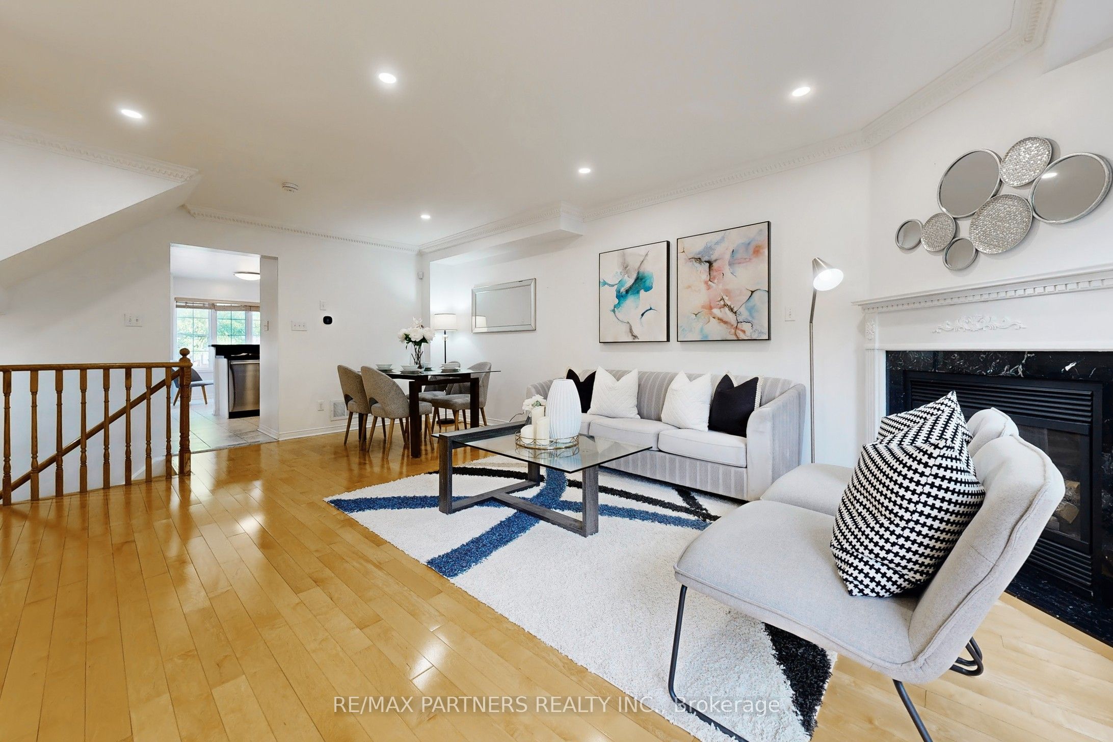 20 Vanity Crescent
