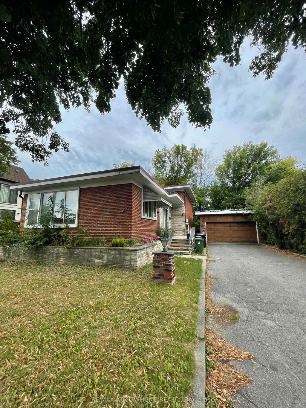 Photo of 75 Stormont Avenue, Toronto, ON M5N 2C3 (MLS # C12272174)