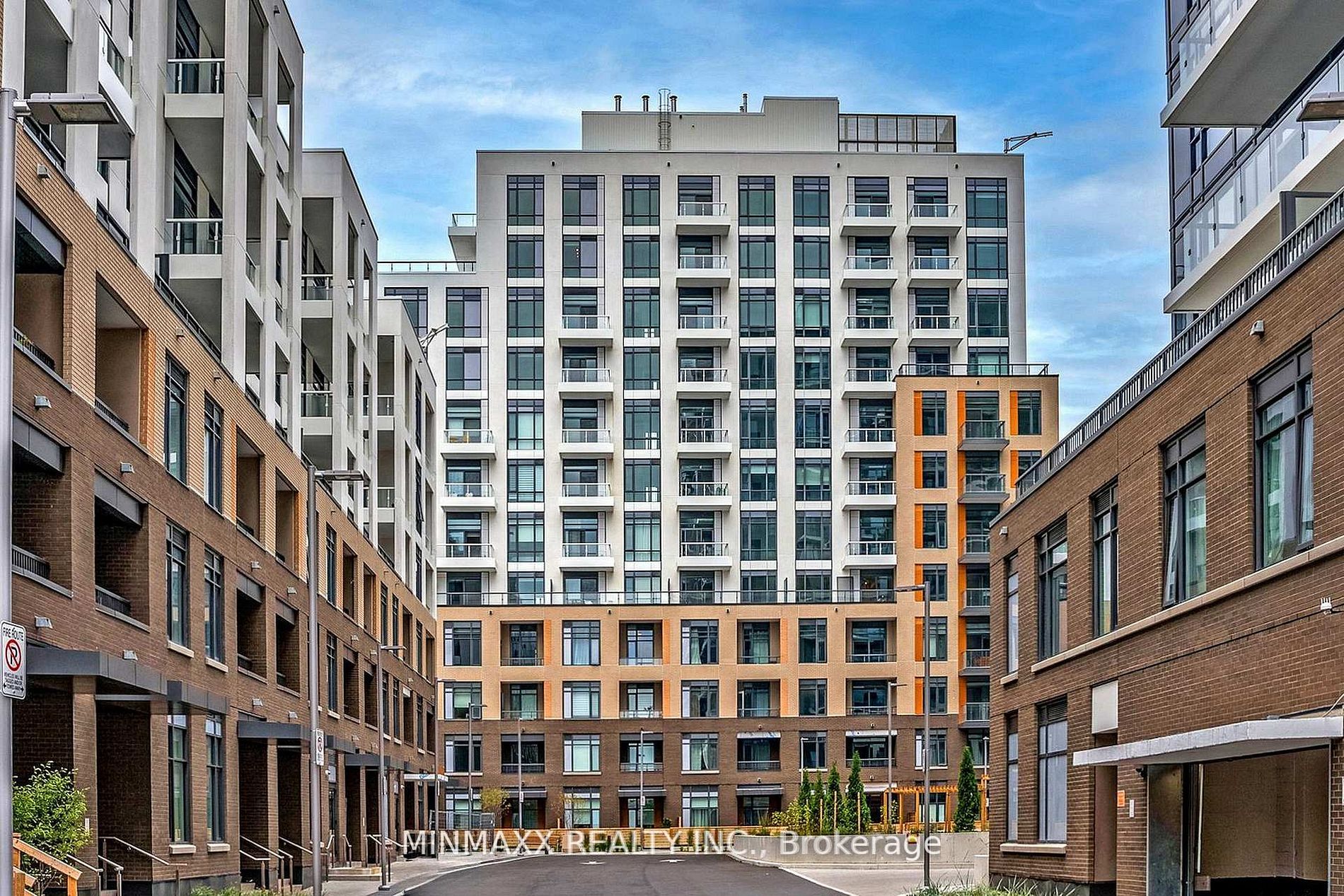 8 Beverley Glen Boulevard D620