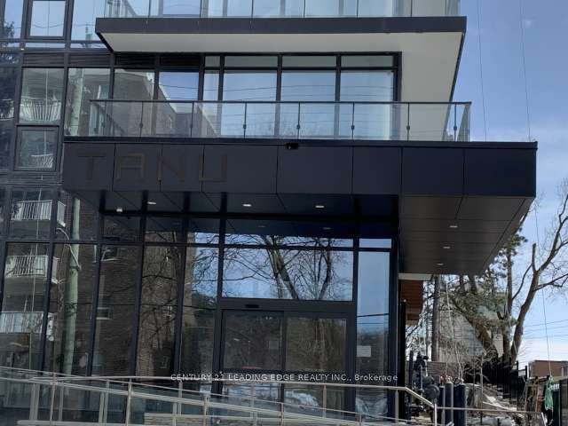 21 Park Street E 216