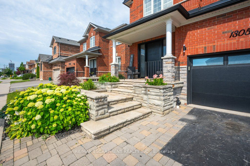 1305 Weller Crossing