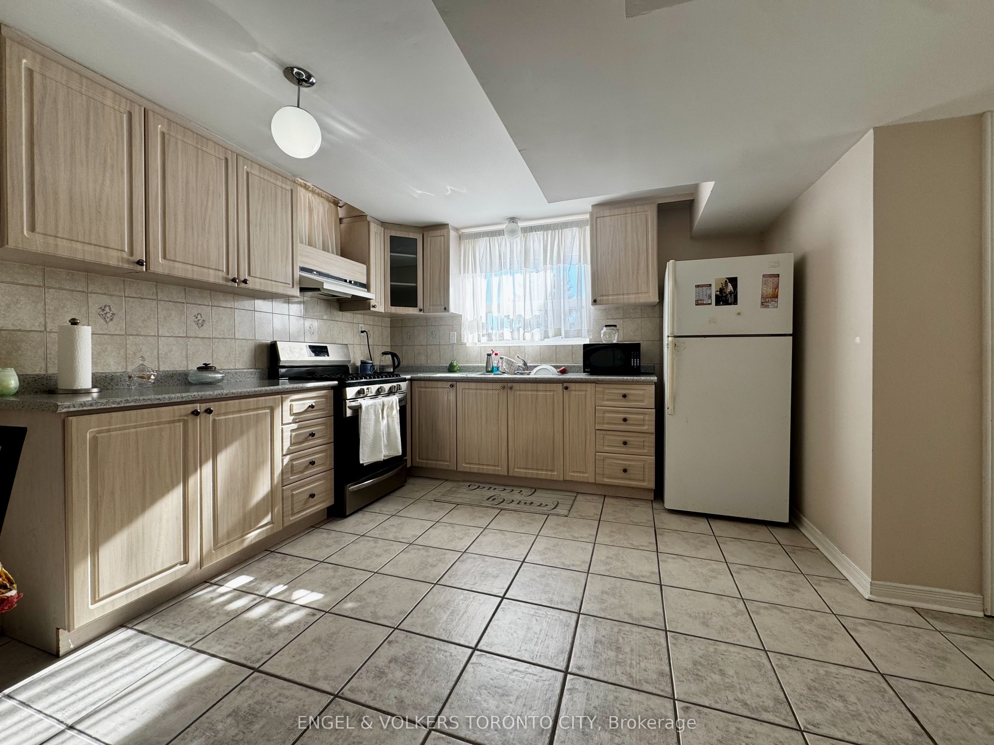 71 Brougham Drive Bsmt