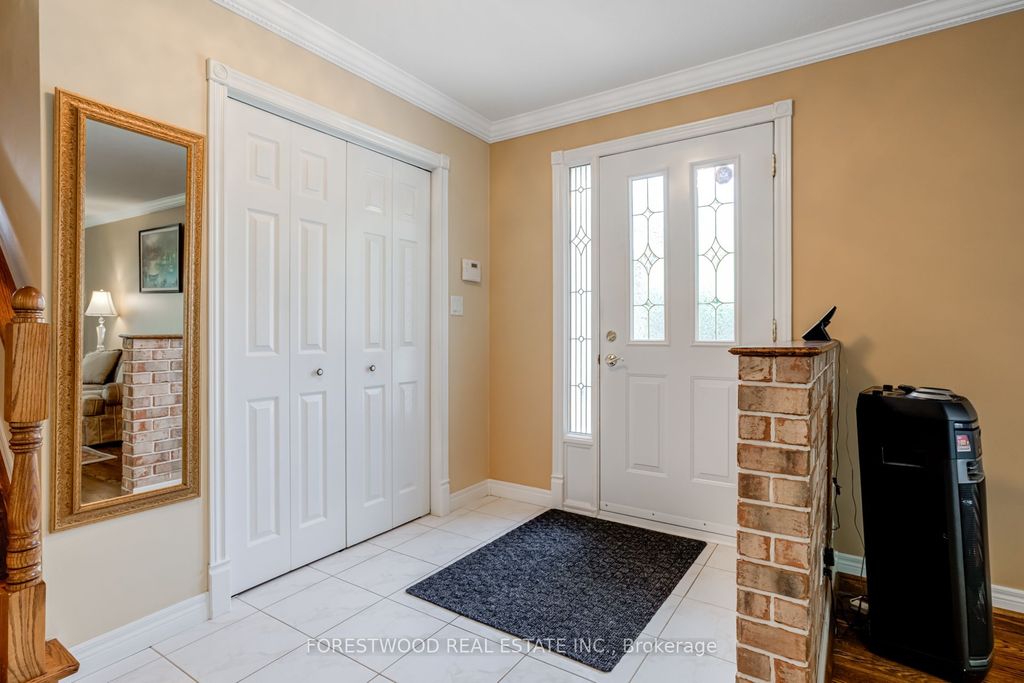 Photo of 1192 Chada Avenue, Mississauga, ON L5C 1P9 (MLS # W12655392)