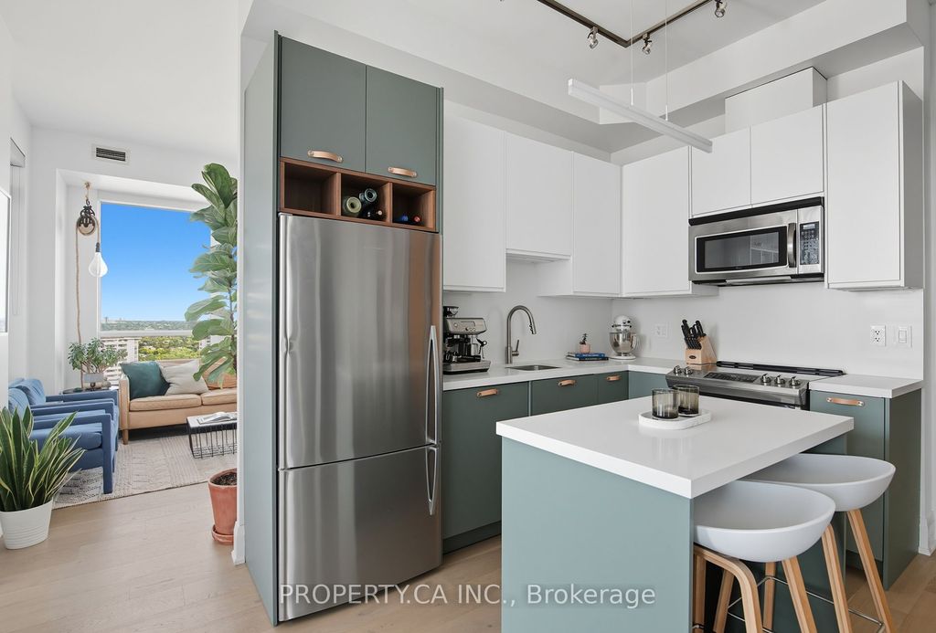 Photo of 500 Sherbourne Street #3202, Toronto, ON M4X 1L1 (MLS # C12393704)