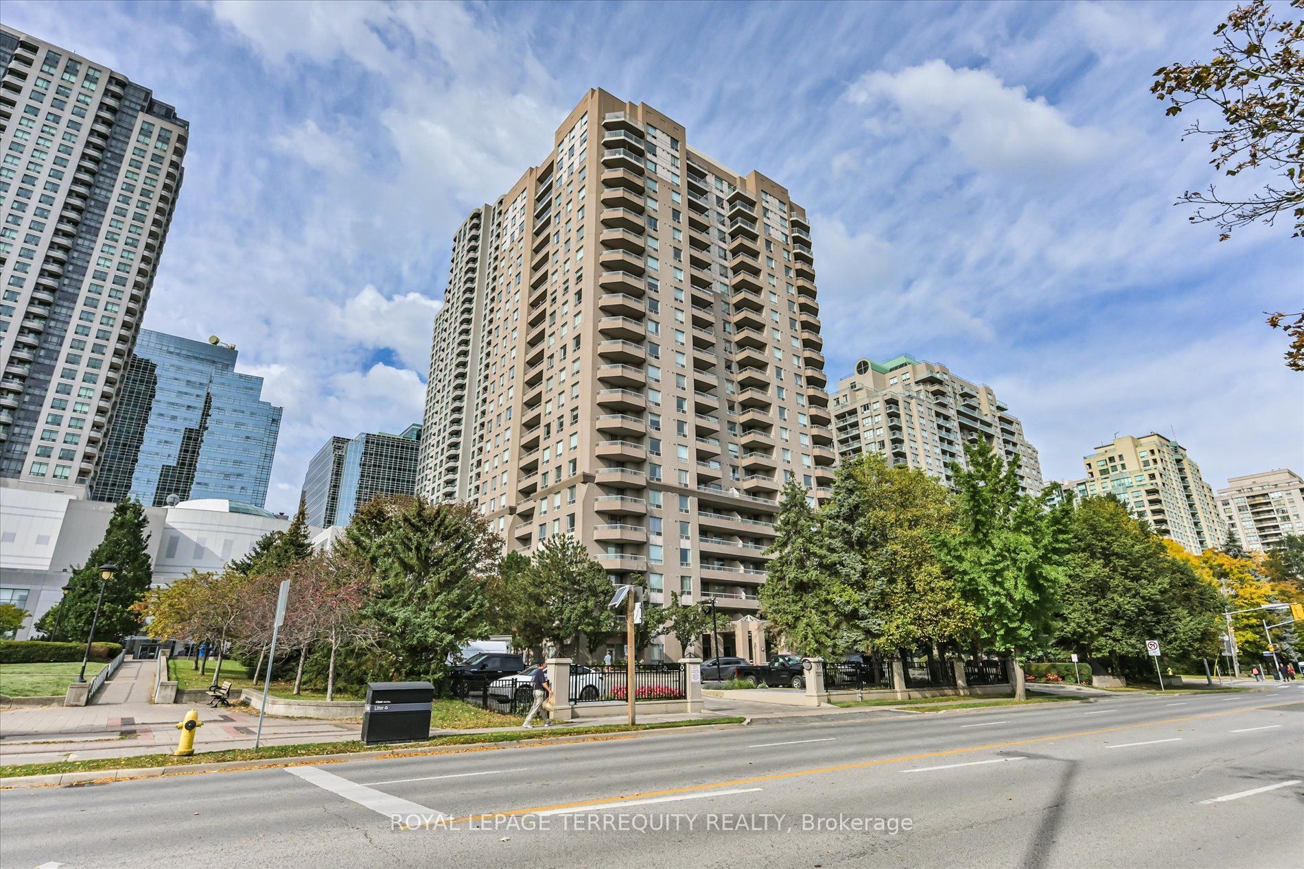 35 Empress Avenue 1508