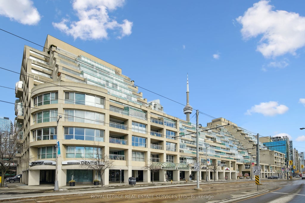 Photo of 480 Queens Quay W #601, Toronto, ON M5V 2Y5 (MLS # C13837516)