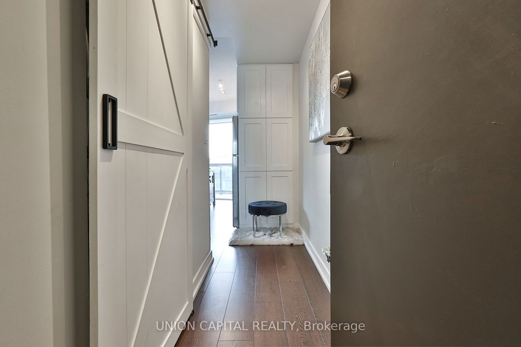 Photo of 20 Bruyeres Mews #1103, Toronto, ON M5V 0G8 (MLS # C13583336)