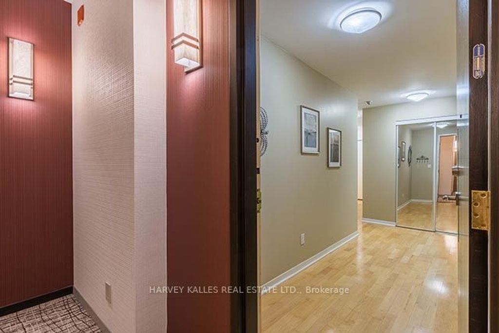 Photo of 1901 Yonge Street #302, Toronto, ON M4S 1Y6 (MLS # C12818288)