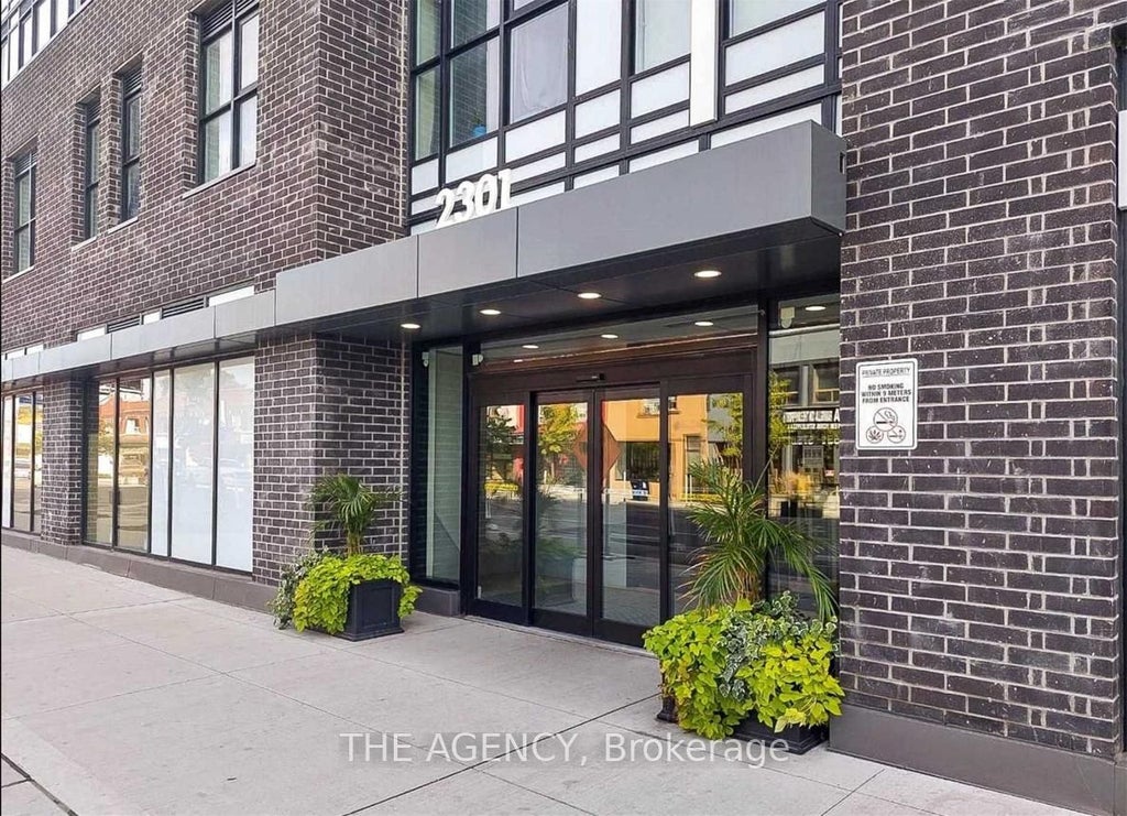 Photo of 2301 Danforth Avenue #320, Toronto, ON M4C 1K5 (MLS # E13818258)
