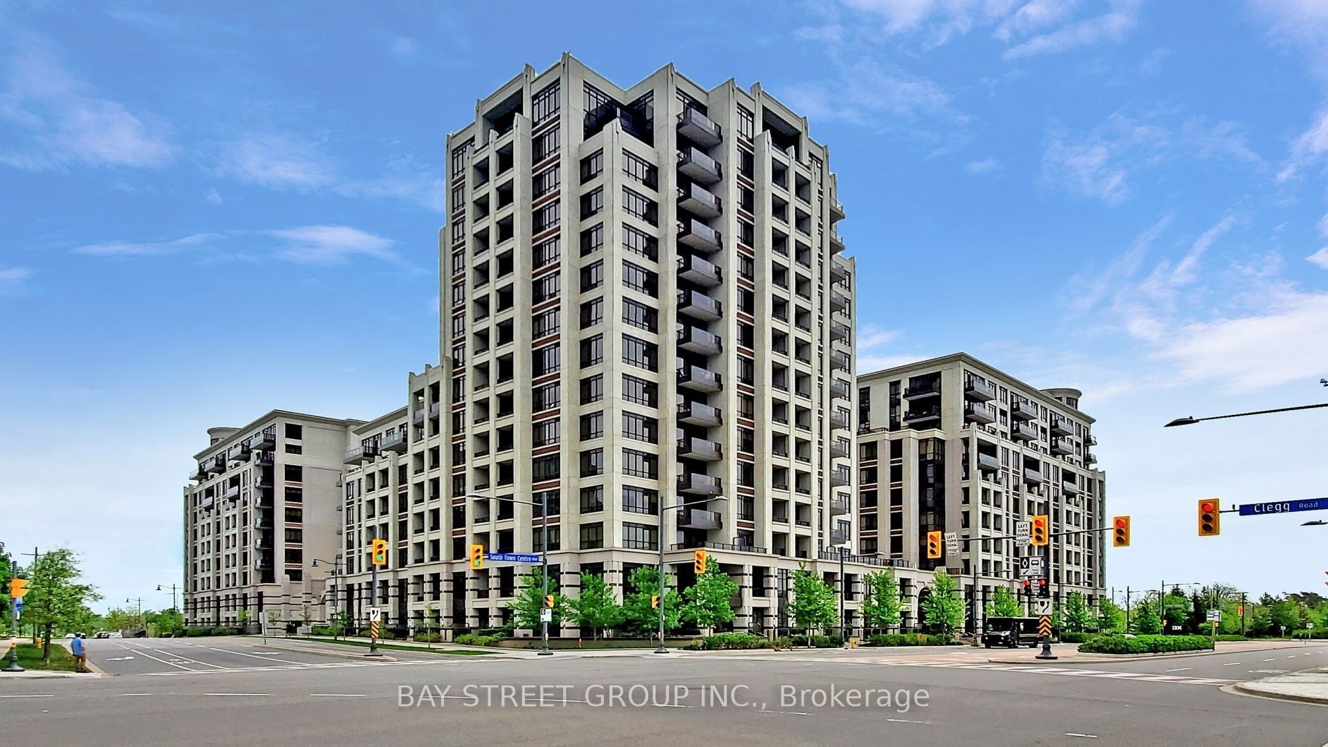 89 South Town Centre Boulevard 301