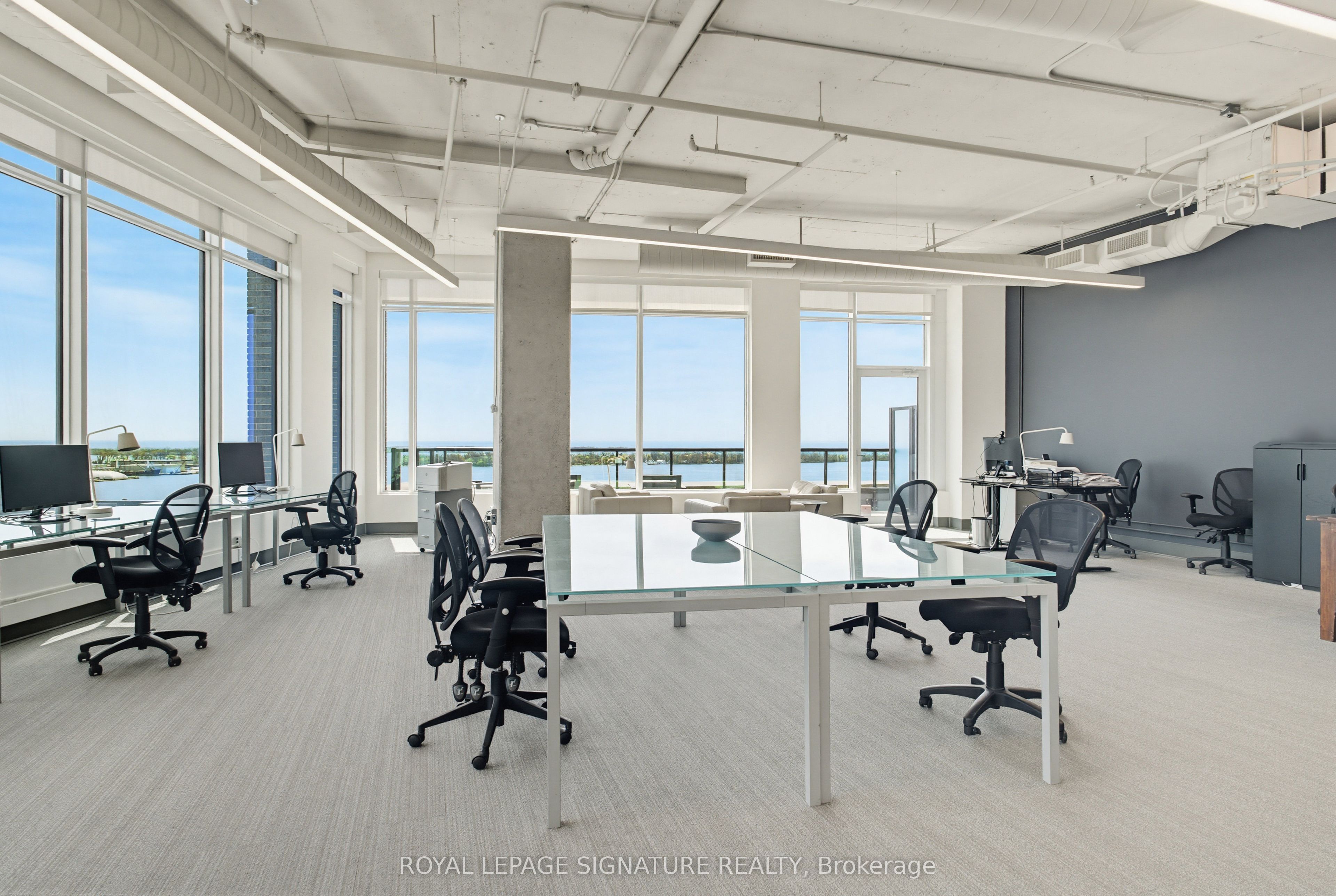 130 Queens Quay E 1306-1312