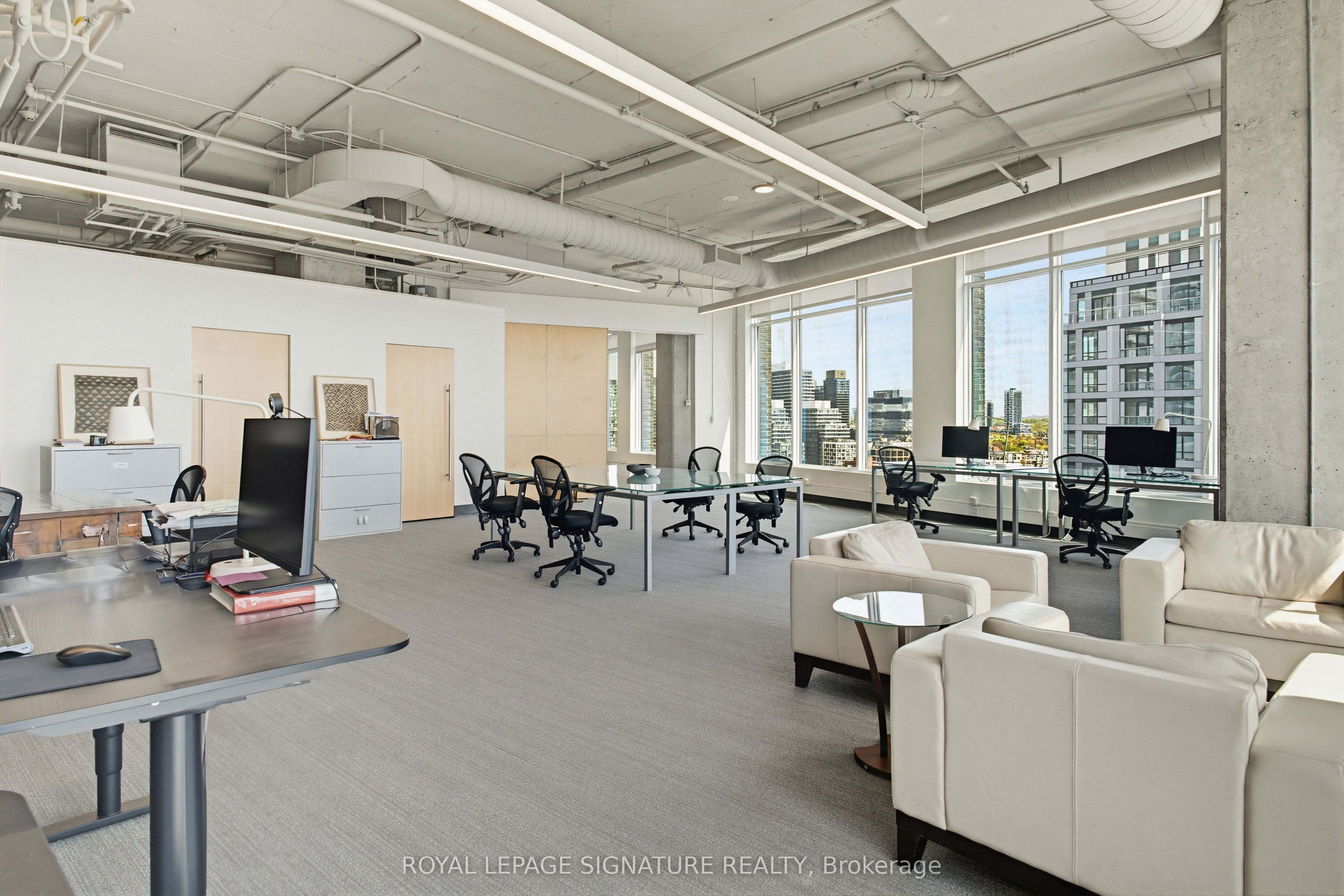 130 Queens Quay E 1306-1312