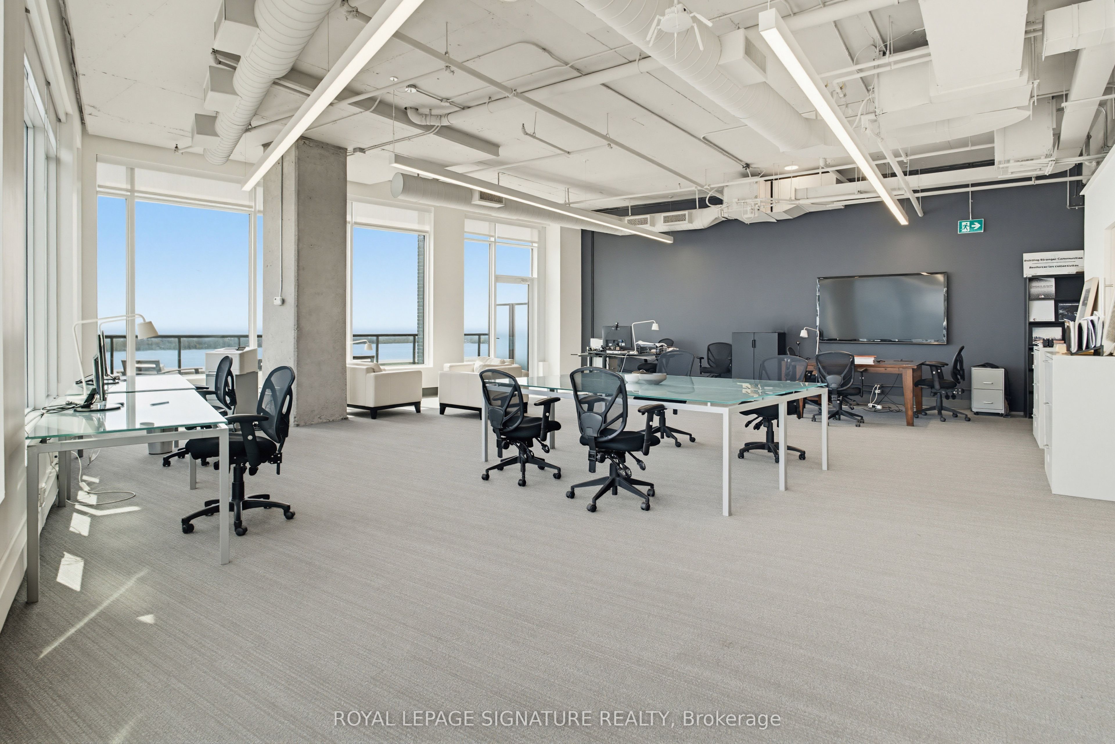 130 Queens Quay E 1306-1312