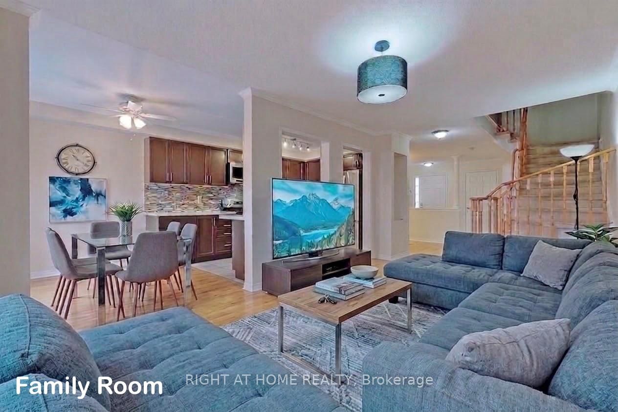2665 Thomas Street 34