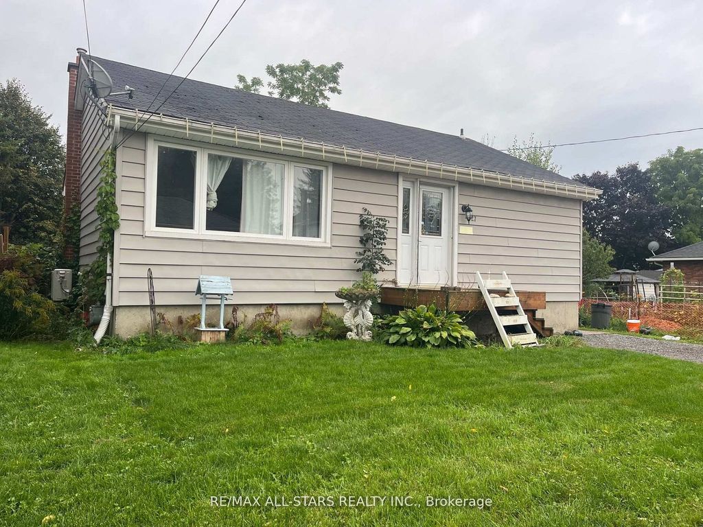 Photo of 27 Margaret Street, Port Hope, ON L1A 1Y4 (MLS # X12650282)