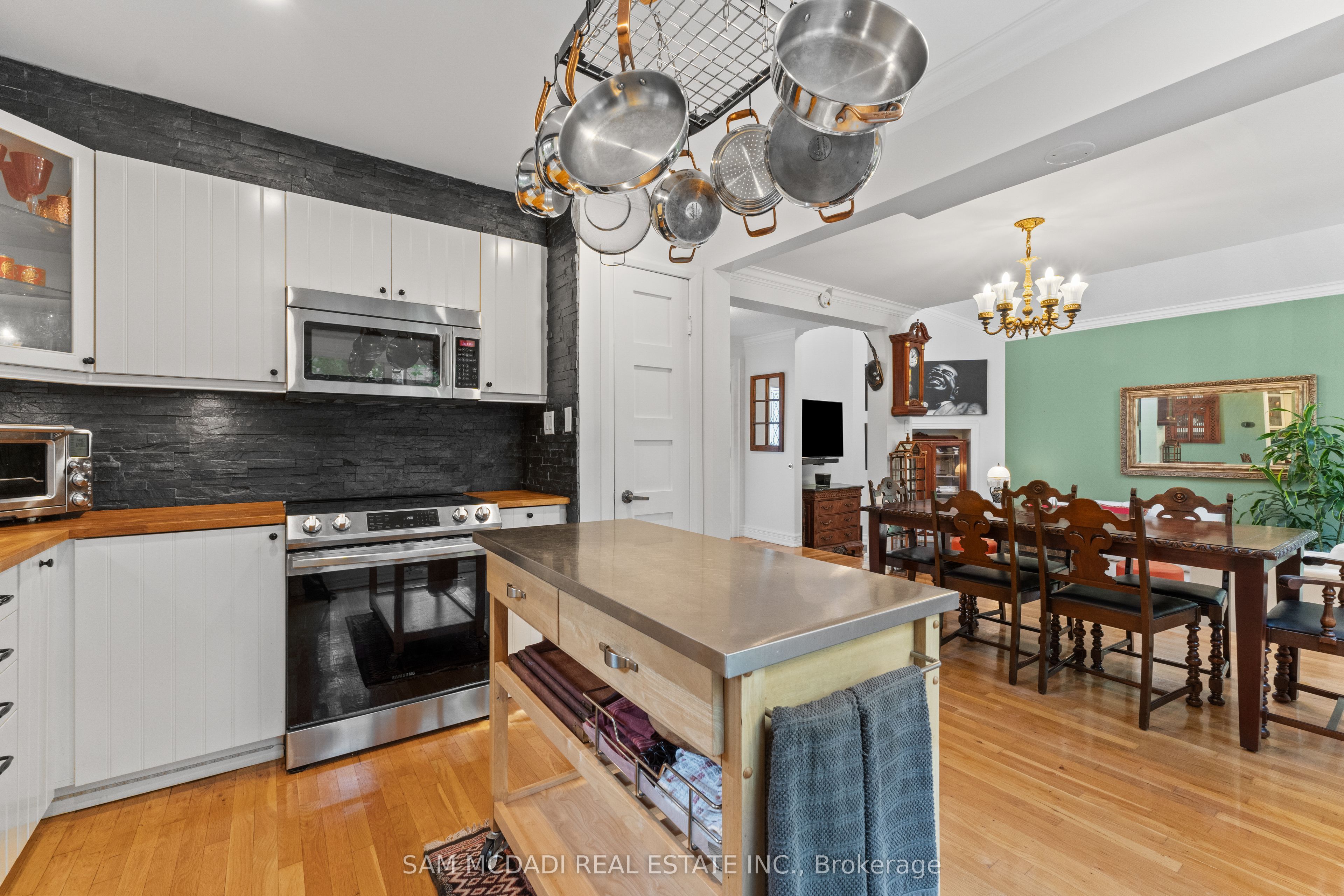 7 Pierpont Place