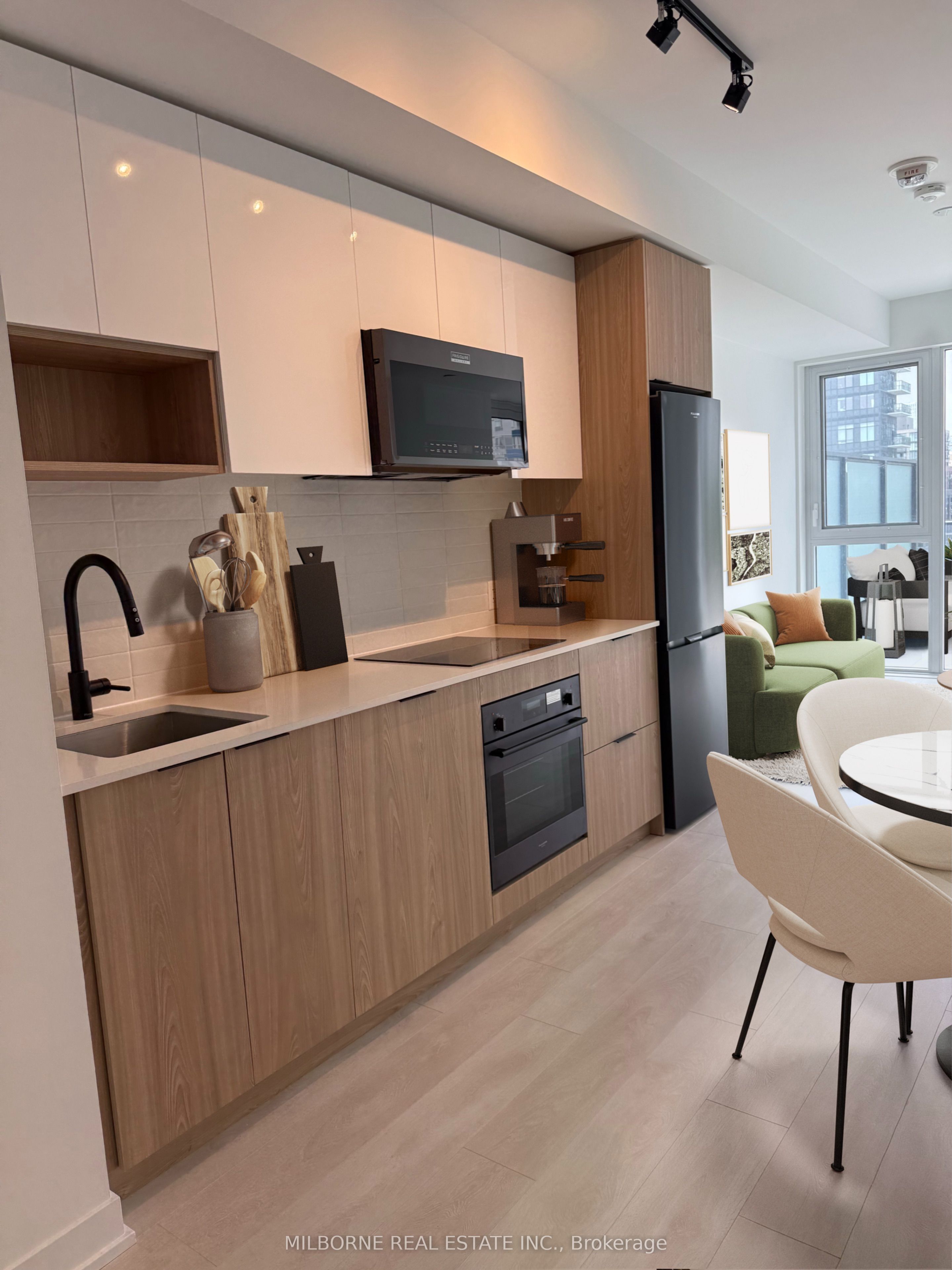 5 Defries Street 521