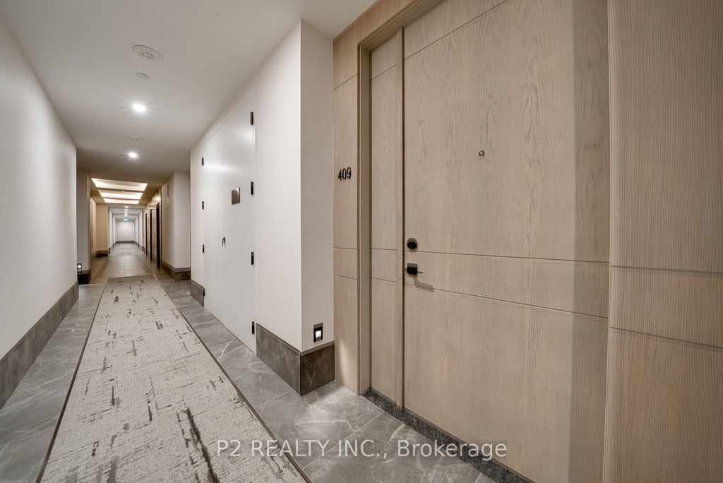 Photo of 2 Forest Hill Road #409, Toronto, ON M4V 2L3 (MLS # C13718166)