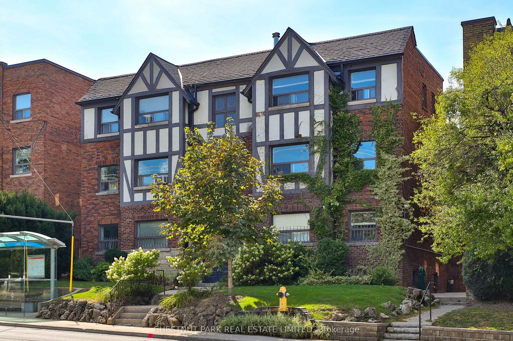 Photo of 1648 Bathurst Street #5, Toronto, ON M5P 3J7 (MLS # C12664978)