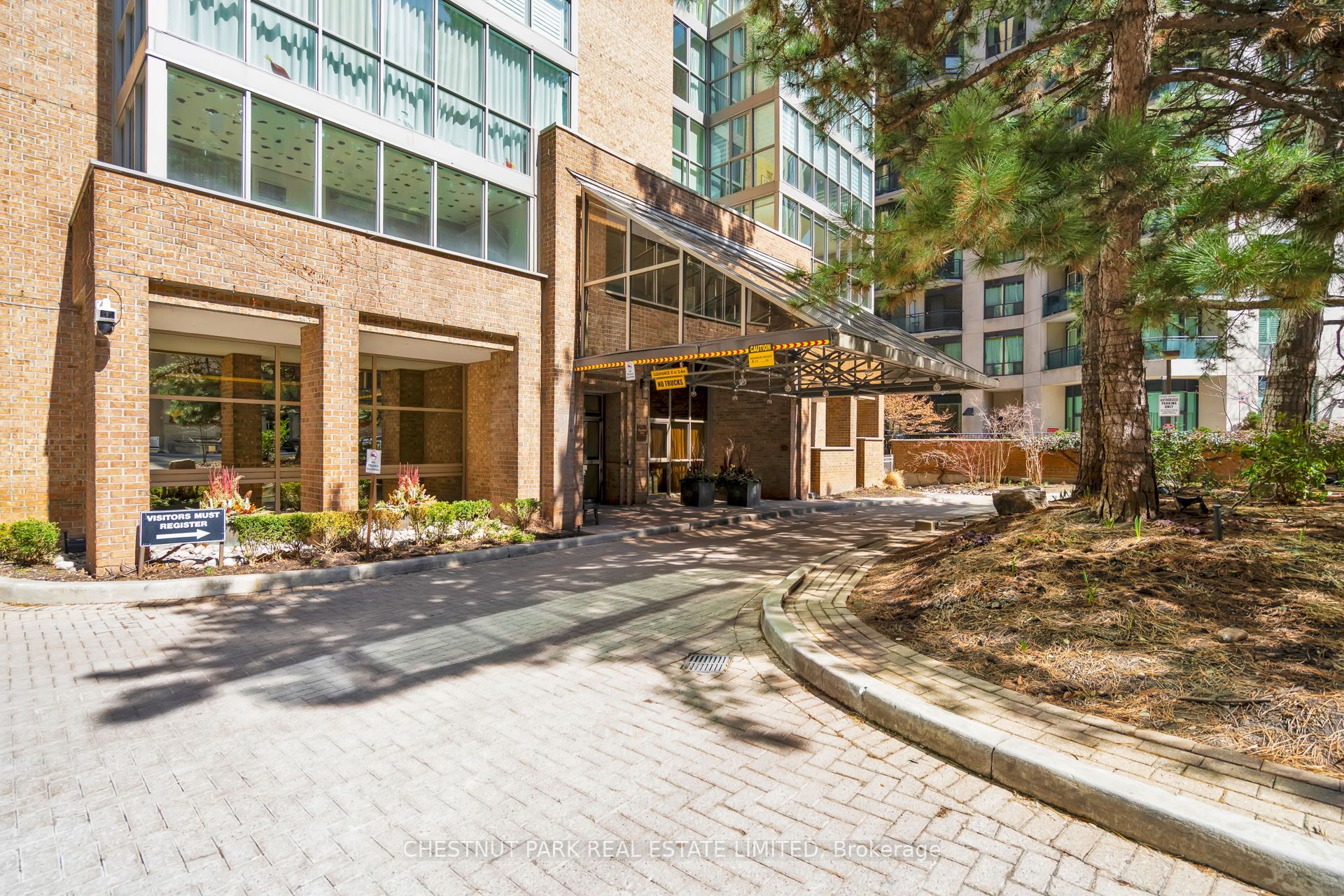 278 Bloor Street E 410