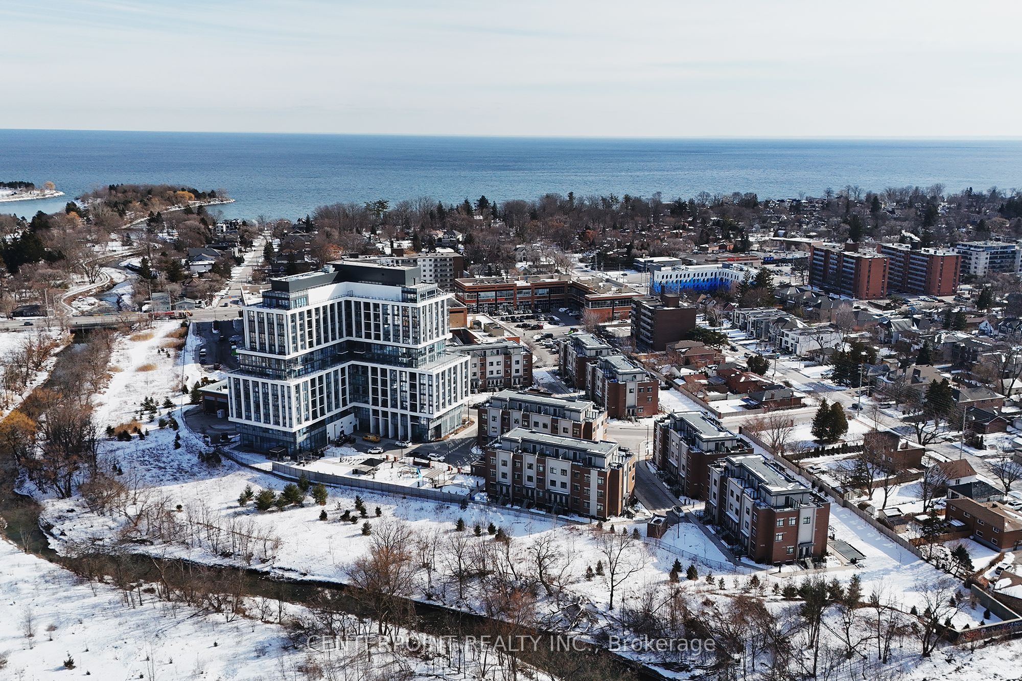 1060 Douglas Mccurdy Common 233