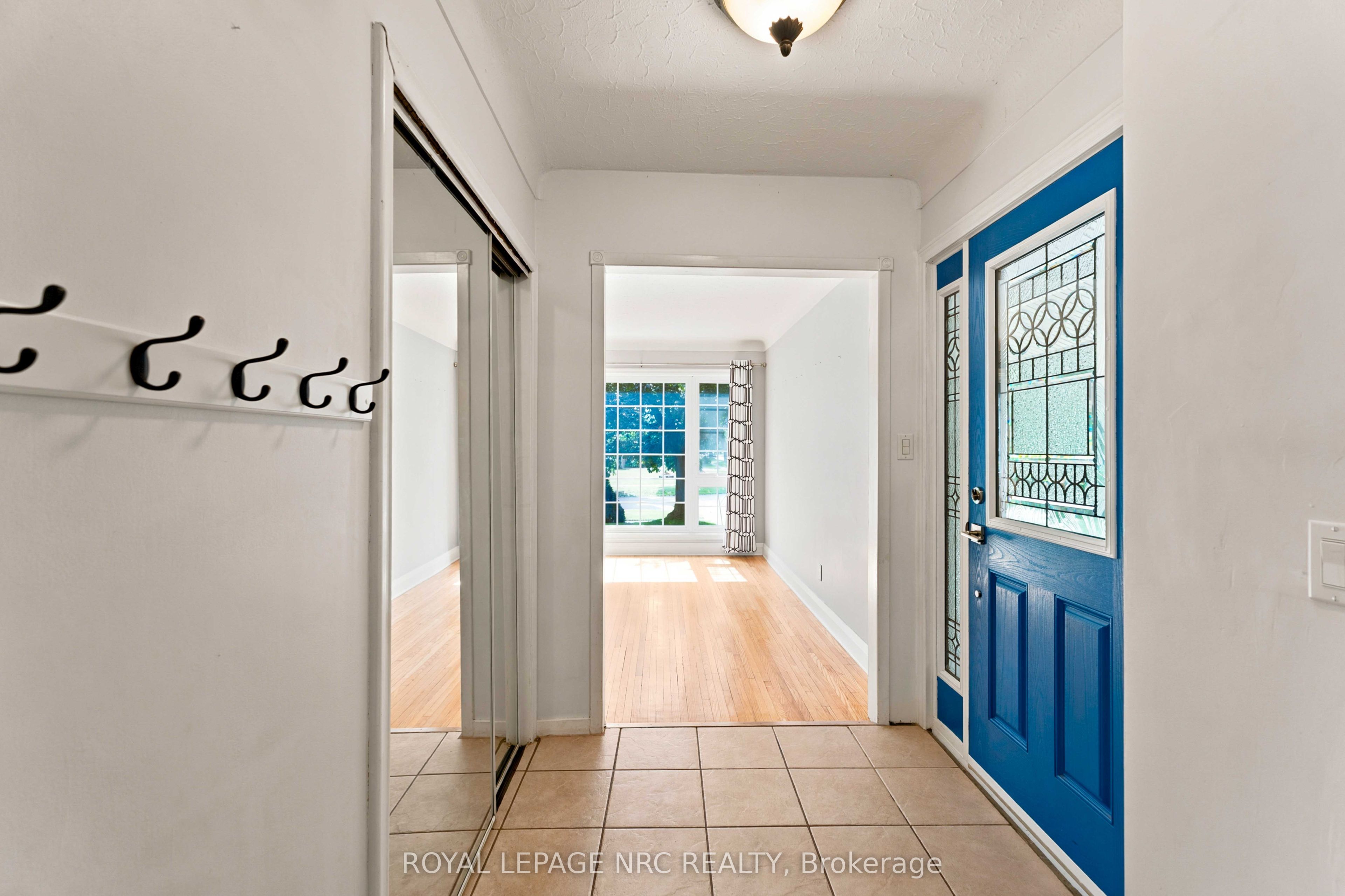 45 Woodcroft Crescent
