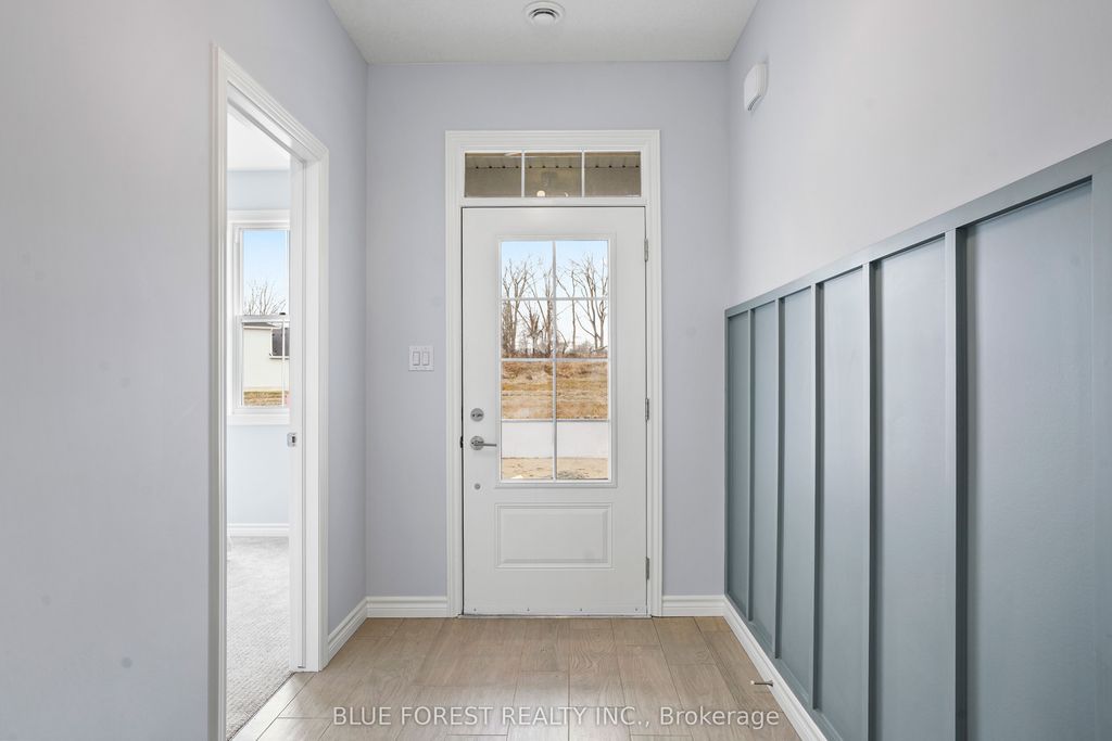 Photo of 25 Harbour Way, Central Elgin, ON N5L 1C5 (MLS # X12677456)