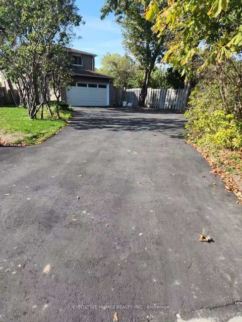 53 Chase Court Markham ON L3S 1V6